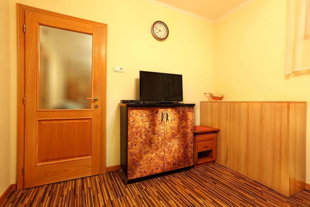 Napfeny Panzio Es Rendezvenyhaz Hotel แก็ชแกเมต ห้อง รูปภาพ