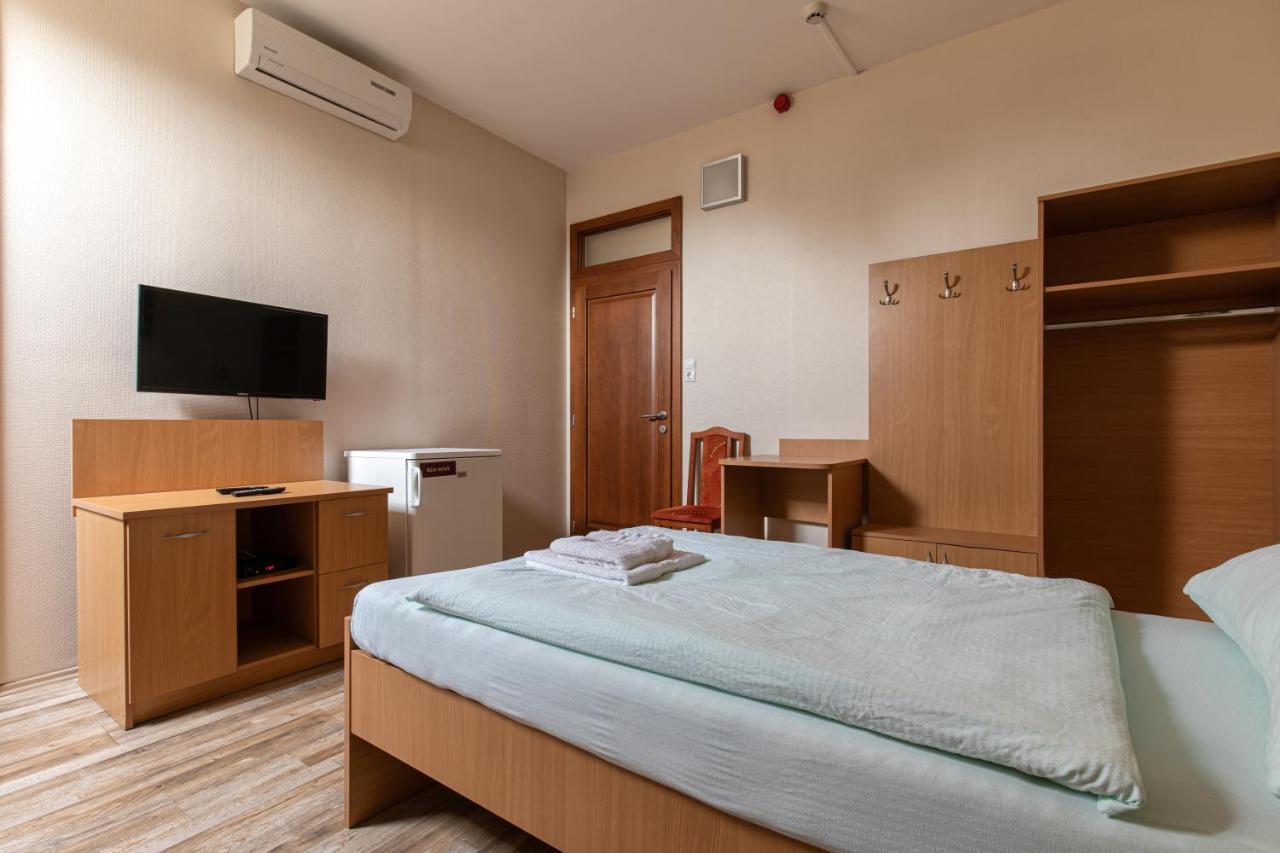 Napfeny Panzio Es Rendezvenyhaz Hotel แก็ชแกเมต ภายนอก รูปภาพ